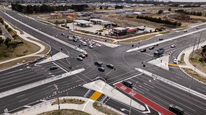 compressed-250210-bmd-mickleham-road-upgrade-mickleham-rd-somerton-rd-intersection-6