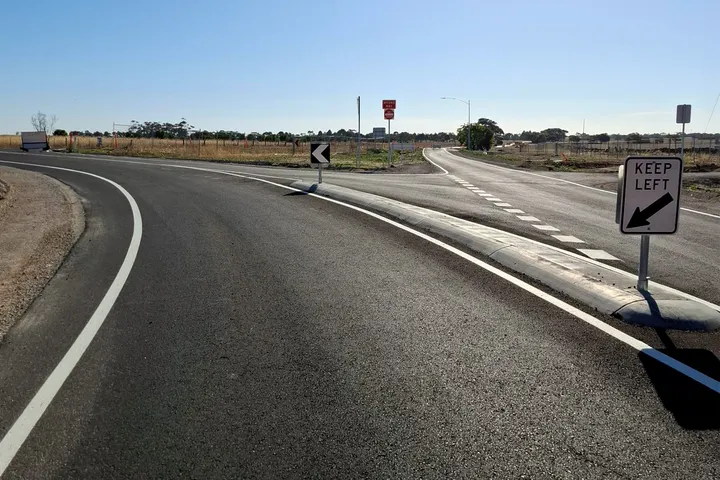 little-river_road2