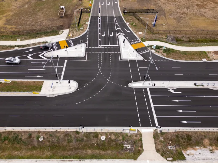 250210-bmd-mickleham-road-upgrade-mickleham-rd-aitken-college-entrance-intersection-4